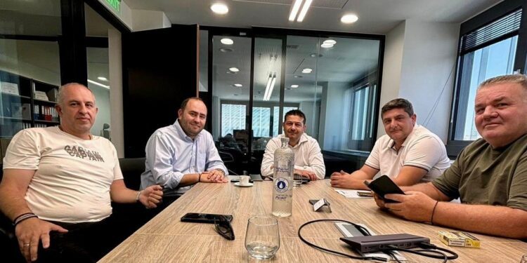 Ξεκινάνε οι εργασίες για την σύναψη προγραμματικής σύμβασης μεταξύ ΕΥΑΘ & Δήμου Πέλλας για την επίλυση του αρδευτικού προβλήματος στην Αραβησσό