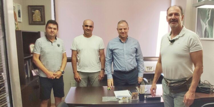 Συνάντηση του Ελληνικού Ορειβατικού Συλλόγου Έδεσσας με τον ΥφΑΑΤ Δ. Σταμενίτη – Αίτημα για δημιουργία σύγχρονου ορειβατικού καταφυγίου