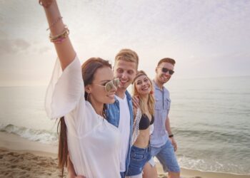 3 ζώδια που θα αυξήσουν τα εισοδήματά τους από τις 24 Ιουνίου