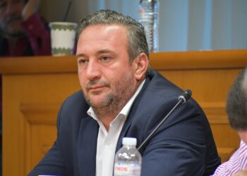 Αλμωπία: Ξανά στο παιχνίδι των δημοτικών εκλογών ο Χρ. Μπάτσης – Ανεβάζει στροφές και χτίζει συμμαχίες