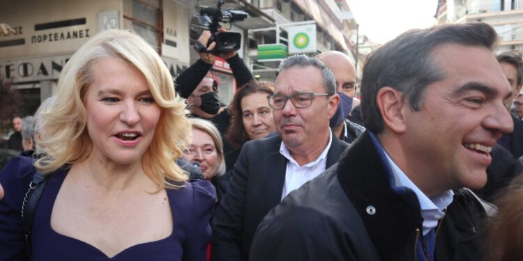 Θ. Τζάκρη: «Δεν βλέπω να γυρίζει ο Τσίπρας, δεν θα τον προσέγγιζα σε καμία περίπτωση»