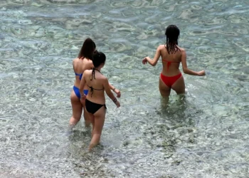 Ο καιρός το τριήμερο του Αγίου Πνεύματος και το θερμό μοτίβο που κρύβει εκπλήξεις