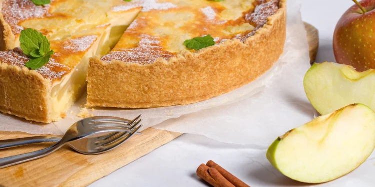 Μηλόπιτα με κανέλα