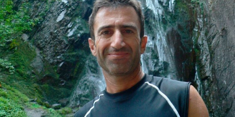 Oι τελευταίες στιγμές του ορειβάτη πριν πέσει στον γκρεμό – Τι έχει καταγραφεί στο κινητό του