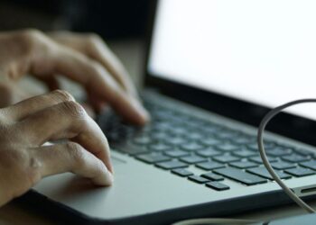 Αλλάξτε κωδικούς ‑ Τεράστια διαρροή προσωπικών δεδομένων