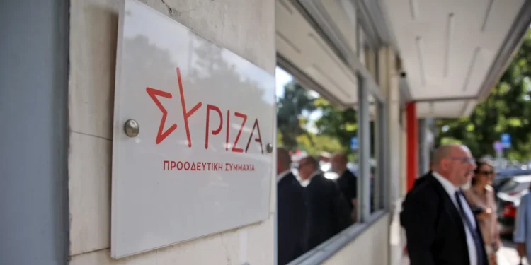 Ντόμινο αποχωρήσεων από τον ΣΥΡΙΖΑ: Παραιτήθηκαν 4 στελέχη της Κεντρικής Επιτροπής με αιχμές κατά Φάμελλου