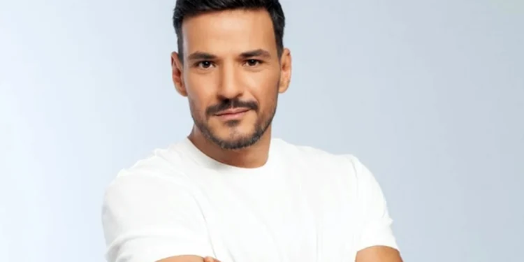 Κώστας Τσουρός: Το Mega έκοψε την εκπομπή του με μια λιτή ανακοίνωση