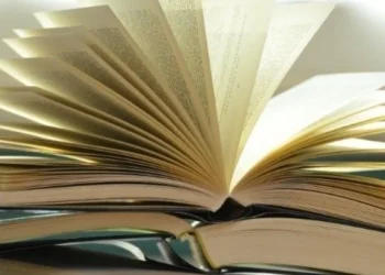 ΟΠΕΚΑ: Πότε σταματούν οι αιτήσεις για δωρεάν βιβλία – Ποιοι είναι οι δικαιούχοι