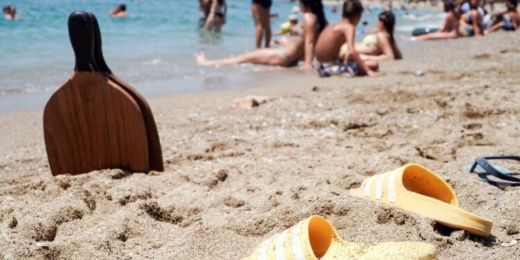 Νέο έκτακτο δελτίο ΕΜΥ: Καύσωνας μέχρι και τη Δευτέρα