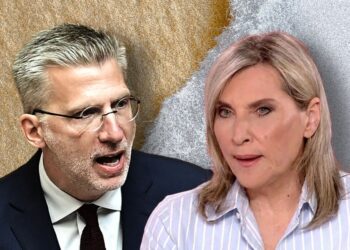 Άκης Σκέρτσος: Πρωτοφανής επίθεση σε δημοσιογράφο – «Σοβαρευτείτε, πληρώνεστε από μέλη της κυβέρνησης»