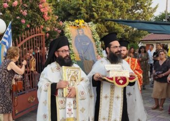 Λαμπροί εορτασμοί για την Αγία Παρασκευή στη Χρύσα Αλμωπίας
