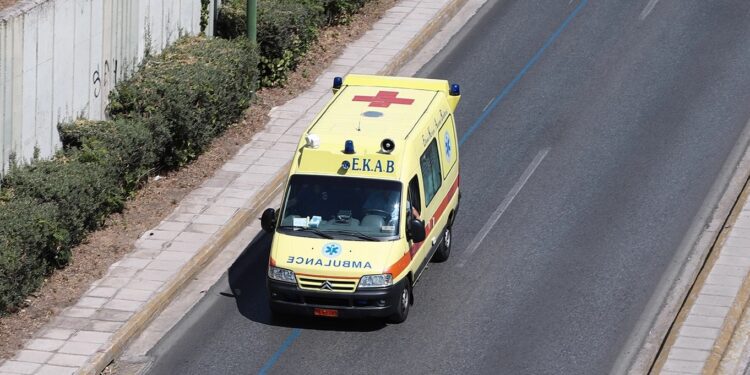 Πώς έγινε το τραγικό δυστύχημα στην Πέλλα με την 69χρονη που ξέχασε να βάλει χειρόφρενο και παρασύρθηκε από το αυτοκίνητό της