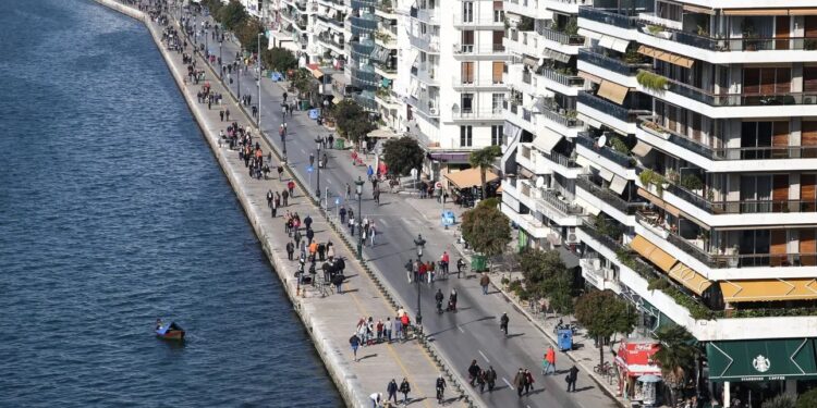 Θεσσαλονίκη: Πεζοδρομείται την Κυριακή η Λεωφ. Νίκης – Ποιες ώρες κλείνει για τα αυτοκίνητα