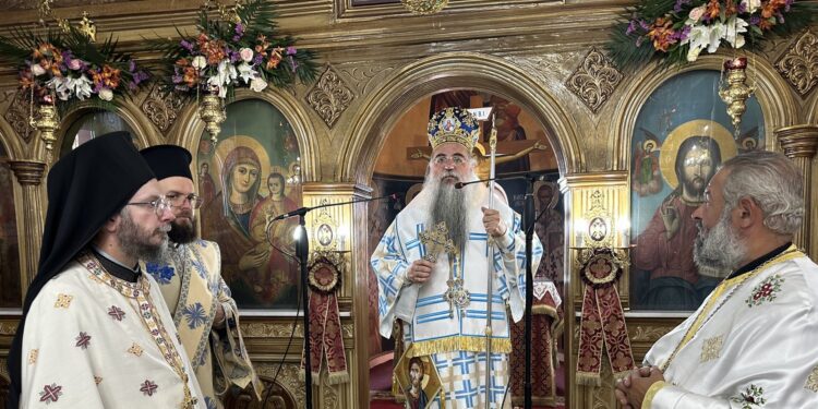 Αρχιερατική Θεία Λειτουργία στον Προφήτη Ηλία Σκύδρας