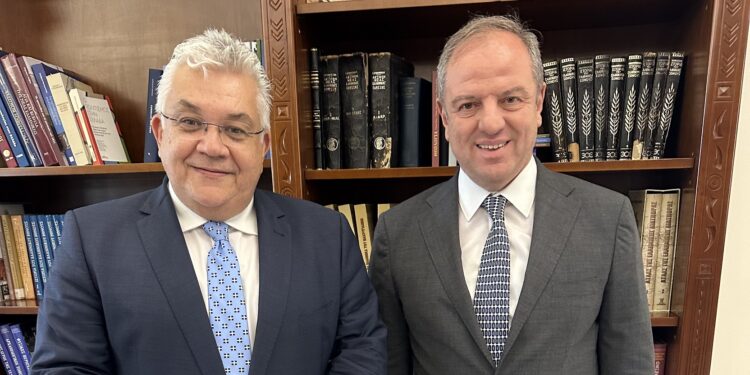 Εξέταση της προοπτικής ίδρυσης νέου ή μεταφοράς υφιστάμενου τμήματος του Διεθνούς Πανεπιστημίου στον Ν. Πέλλας