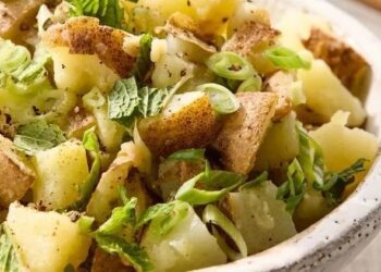 Λεμονάτη πατατοσαλάτα χωρίς μαγιονέζα – Η καλοκαιρινή εκδοχή που έψαχνες