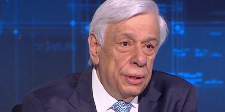 Παυλόπουλος: Ο Τσίπρας με αιφνιδίασε με το δημοψήφισμα – Δεν μπορούσα να καταλάβω γιατί έκανε αυτή την επιλογή