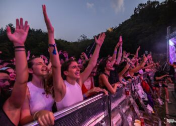 Φεστιβάλ Πόζαρ: Ετοιμαστείτε για το απόλυτο μουσικό τετραήμερο του καλοκαιριού