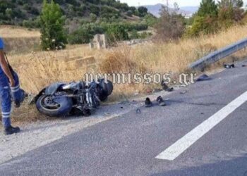 Θανατηφόρο τροχαίο μετά από σύγκρουση μηχανής με τρακτέρ – Νεκρός ο 33χρονος δικυκλιστής