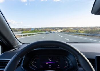 Πρόστιμο 350 ευρώ και αφαίρεση διπλώματος – Ποιο αξεσουάρ πρέπει να βγάλεις άμεσα από το αυτοκίνητο σου