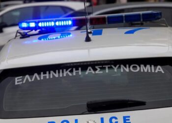 Ηλικιωμένος σκότωσε 72χρονο στη Σκύδρα – Τον πυροβόλησε και τον έσυρε με το μηχανάκι του για 700 μέτρα