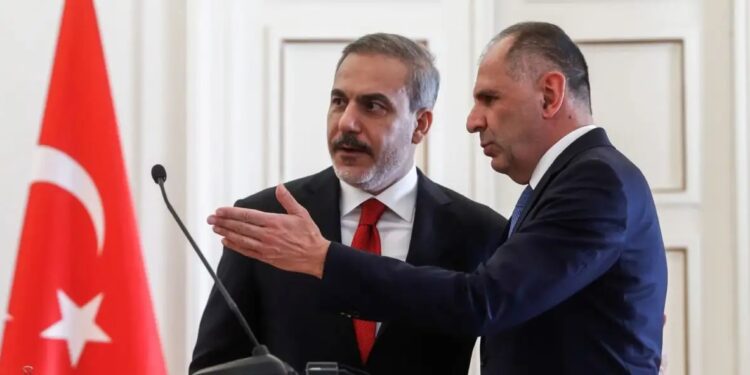 Αυστηρή απάντηση Γεραπετρίτη σε Φιντάν: «Δεν δεχόμαστε υποδείξεις από κανέναν»