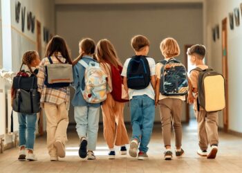 Συμβουλές για γονείς – Πώς να μειώσετε το άγχος των παιδιών για την επιστροφή στο σχολείο