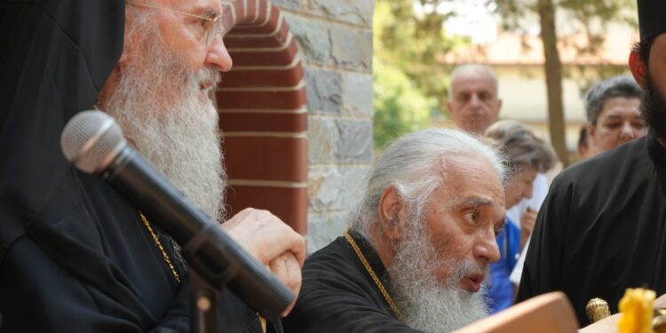 Δέος και συγκίνηση στους εορτασμούς του Αγίου Καλλινίκου στην Έδεσσα – Αυτές ήταν οι επτά τελευταίες του επιθυμίες