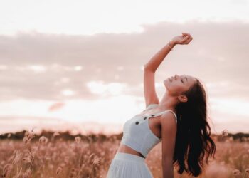 Τέλος ο ανάδρομος Ερμής: 4 ζώδια που από σήμερα η ζωή τους μπαίνει σε τάξη