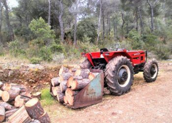 Αλμωπία: Σοβαρό ατύχημα με τρακτέρ σε ορεινή περιοχή της Νότιας