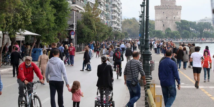 Γίνεται πεζόδρομος δύο Κυριακές τον μήνα η Λεωφόρος Νίκης στη Θεσσαλονίκη
