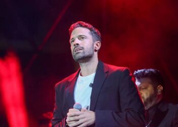 Ο Κωνσταντίνος Αργυρός σταμάτησε τη συναυλία του για να παρακολουθήσει το φινάλε της Εθνικής μπάσκετ