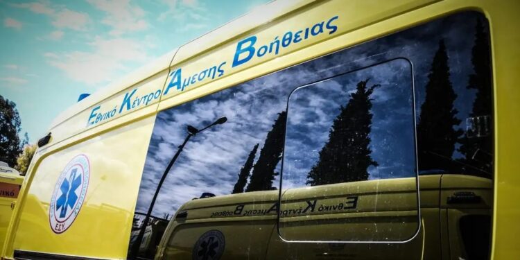 Τραγωδία: Νεκρή 48χρονη μητέρα 3 παιδιών – Η μηχανή της συγκρούστηκε με αυτοκίνητο