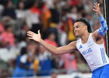 «Παγκόσμιος» Καραλής: Αργυρό μετάλλιο στο Τόκιο με άλμα στα 6,00μ. στον τελικό του επί κοντώ