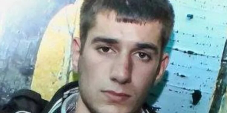 Βαγγέλης Γιακουμάκης: Παντρεύτηκε η αδερφή του στο εκκλησάκι που ανεγέρθηκε στη μνήμη του