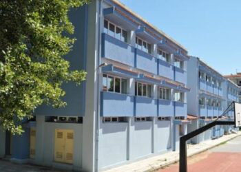 Αγιασμός για τη νέα σχολική χρονιά στο σχολικό συγκρότημα του 2ου Γενικού Λυκείου και του 3ου Γυμνασίου Έδεσσας