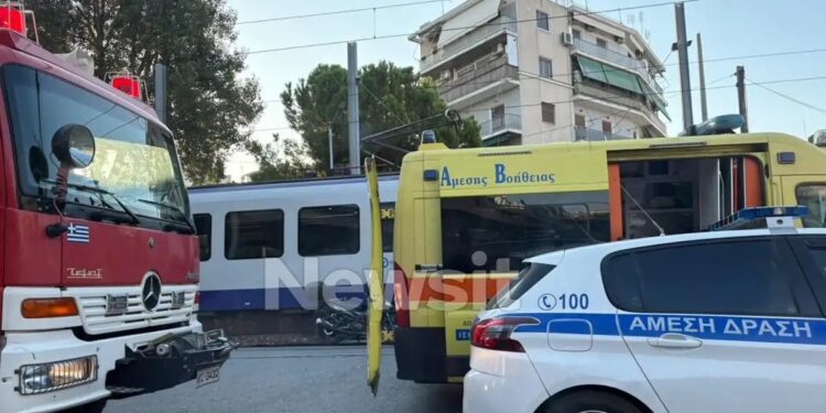 Τραγωδία: Νεκρός πεζός που παρασύρθηκε από συρμό τρένου – Επιχείρησε να διασχίσει τις γραμμές