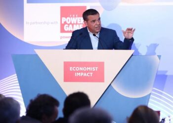 Τσίπρας: «Ακούει κανείς στο Μαξίμου το καμπανάκι; Οδηγούμαστε στα βράχια»