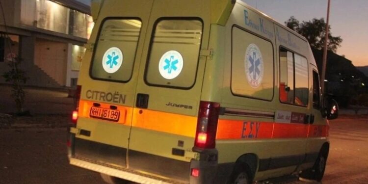 ΣΟΚ: Νεκρός 18χρονος που έπεσε με το ΙΧ του σε χαντάκι