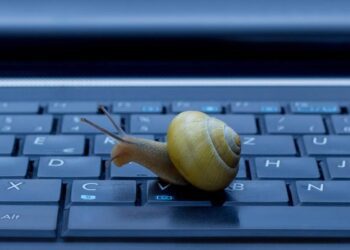 «Σέρνεται» το ίντερνετ στην Αλμωπία – Παράπονα κατοίκων και επαγγελματιών της περιοχής