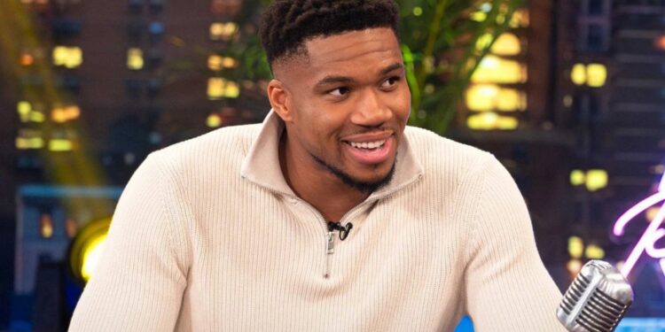 Γιάννης Αντετοκούνμπο: Η αποκάλυψη για τη χυλόπιτα της γυναίκας του – «Είμαι καλό παιδί και της είπα, εντάξει θα μείνουμε φίλοι»