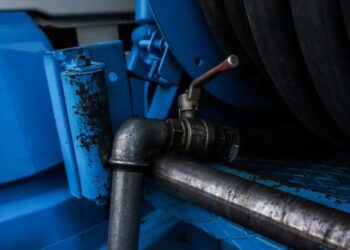 Επίδομα θέρμανσης: Με ΑΦΜ και αριθμό παροχής ρεύματος μπορούν οι δικαιούχοι να αγοράσουν πετρέλαιο