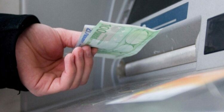 Τι θα πληρώσει ο ΟΠΕΚΕΠΕ μέχρι τέλος Οκτωβρίου – Πότε θα καταβληθεί η 3η δόση επιστροφής του ΕΦΚ