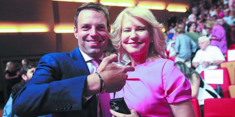 Κασσελάκης για τη διαρροή της συνομιλίας του με τη Τζάκρη: «Μακάρι να είχατε τα κότσια της»