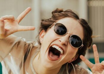 3 ζώδια που θα βελτιωθεί η ζωή τους μέχρι το τέλος Οκτωβρίου