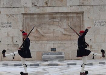 Άγνωστος Στρατιώτης: Τέλος από σήμερα οι καταλήψεις και οι συναθροίσεις – Πρόστιμα έως και €40.000