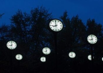 Αλλάζει η ώρα την Κυριακή