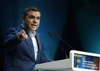 Το σχέδιο για την επιστροφή Τσίπρα: Ο νέος πατριωτισμός, το καινούργιο που δεν θα τρομάζει και τα λάθη του παρελθόντος