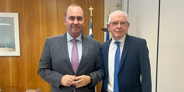 Συνάντηση Λ. Βασιλειάδη με τον Πρόεδρο του ΕΛΓΑ: «Ανάγκη άμεσης ρευστότητας, δίκαιων και γρήγορων πληρωμών για τους πληγέντες αγρότες»