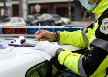 Σαρώνουν τα μπλόκα της Τροχαίας – Με αφαίρεση διπλώματος και πρόστιμο έως 2.000 ευρώ τιμωρήθηκαν πολλοί οδηγοί μέσα σε μία εβδομάδα